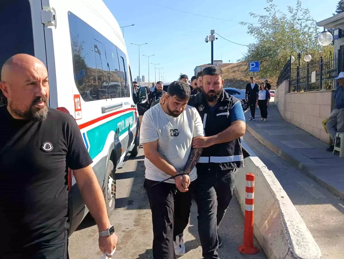 Ankara\'da 5 Kişi Tutuklandı