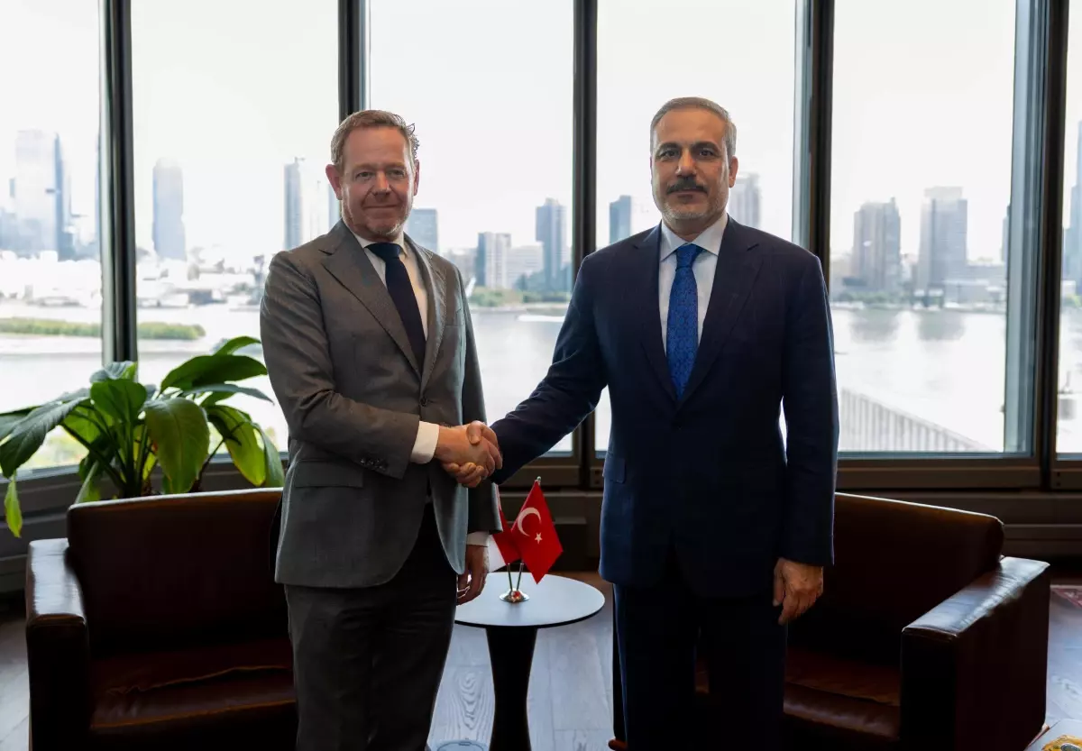 Fidan ve Van Weel, New York\'ta Görüştü