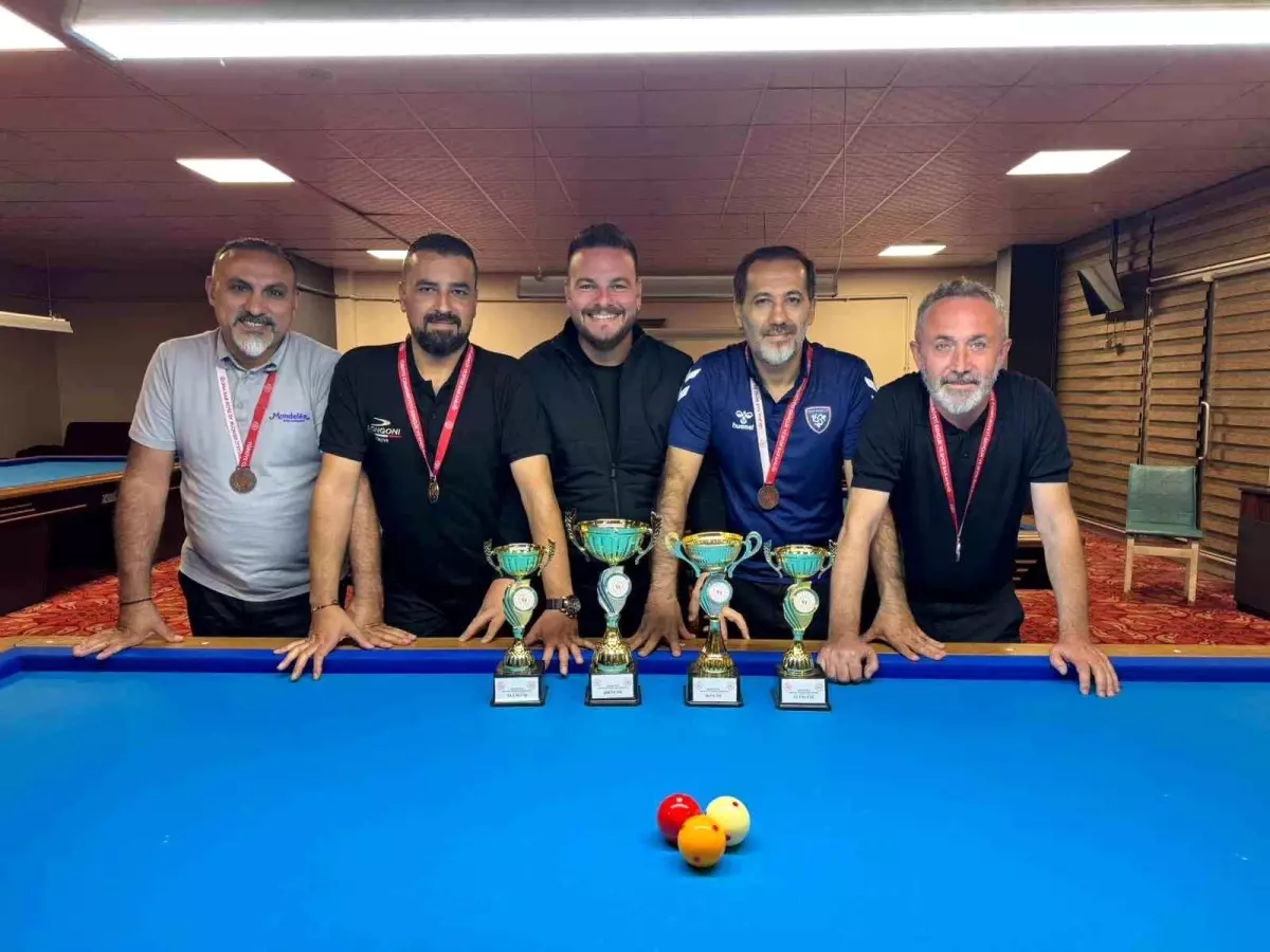 Düzce Bilardo Şampiyonu Özkan Kocabıyık