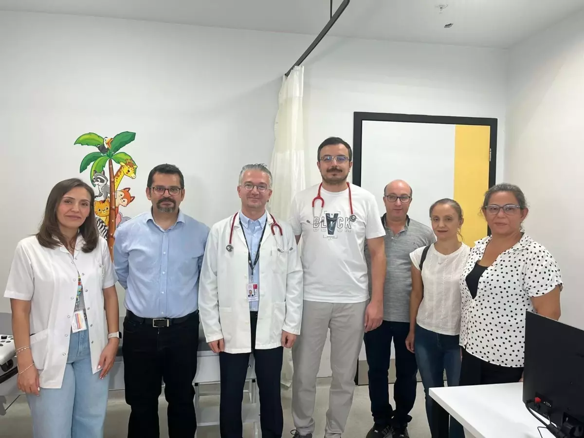 Ameliyatsız Kalp Deliği Kapatıldı