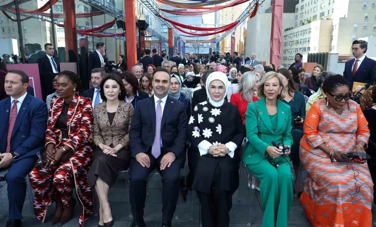 Ehramın zarafeti ve Anadolu\'nun zenginliği New York\'a taşındı