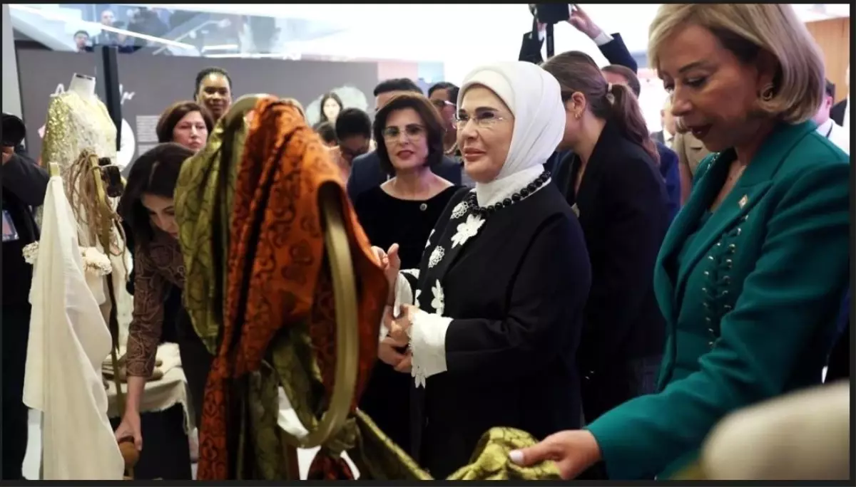 Bursa İpeği New York\'ta Tanıtıldı