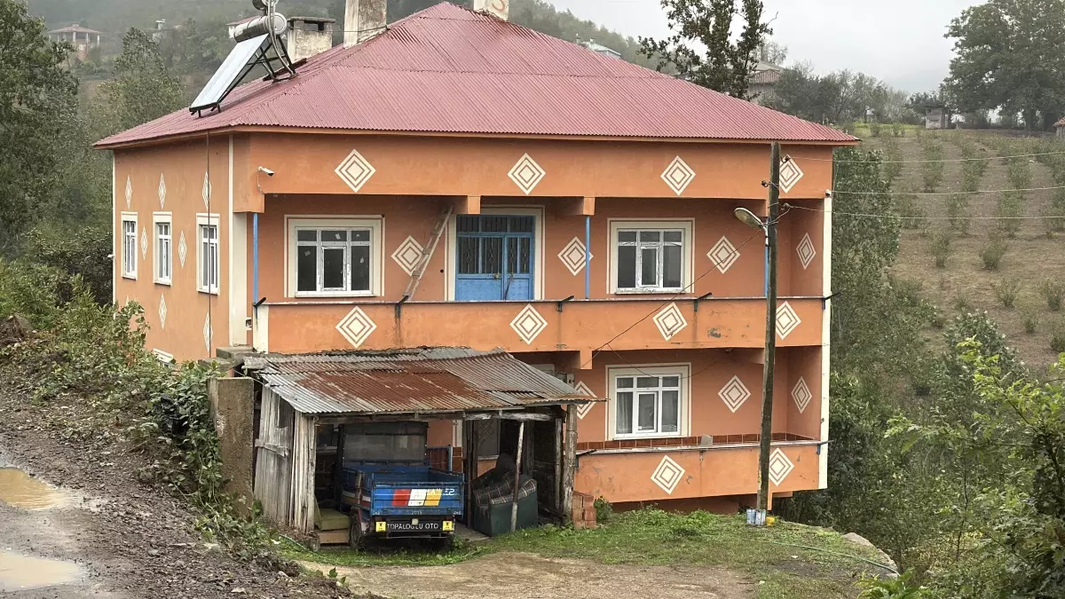 Eşiyle İlgili Uzaklaştırma Kararı Varken Cinayet