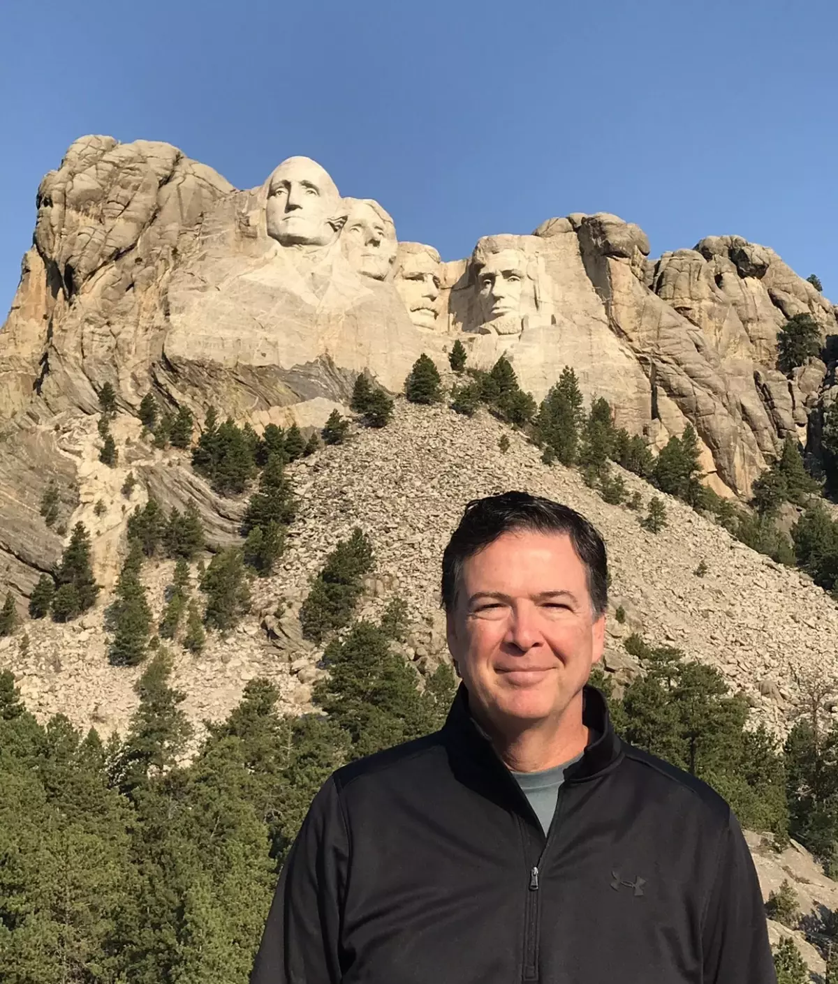 Comey\'ye İki Suçlama: Trump Açıkladı