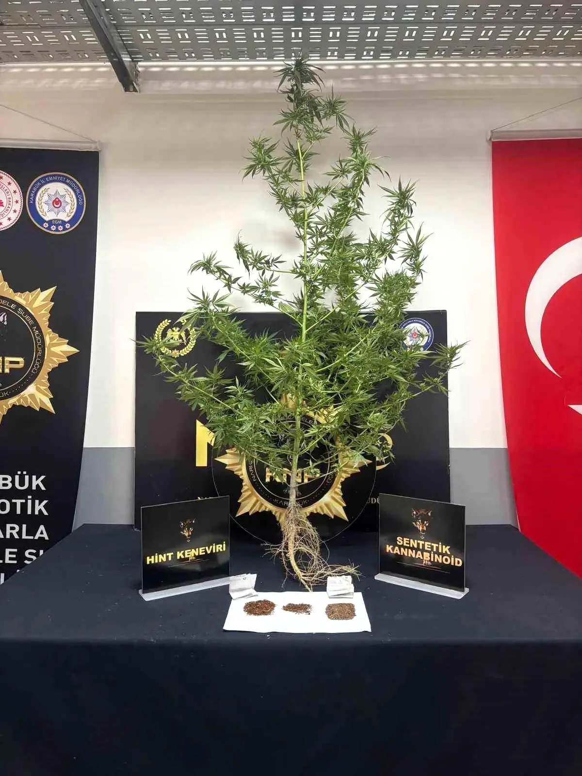 Karabük\'te Uyuşturucu Operasyonu