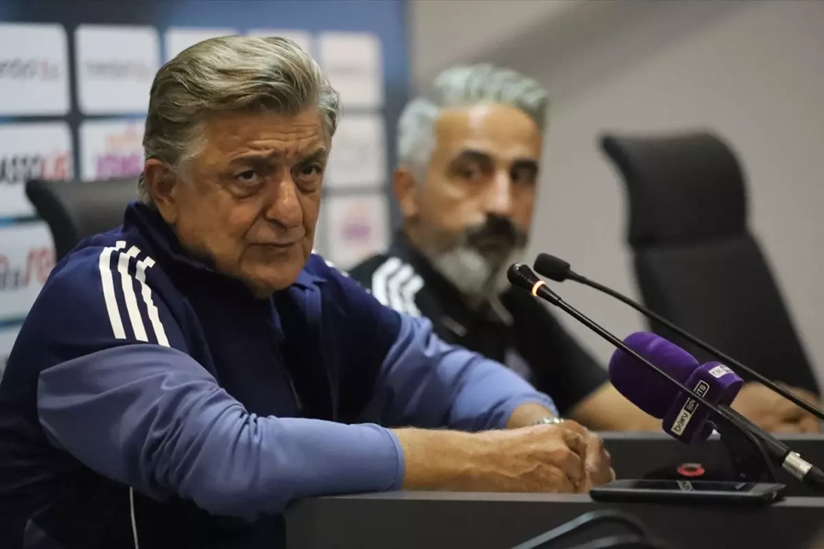 Maç sonunda yayıncı kuruluşa konuşmayı unutan Yılmaz Vural\'ın başı derde girdi