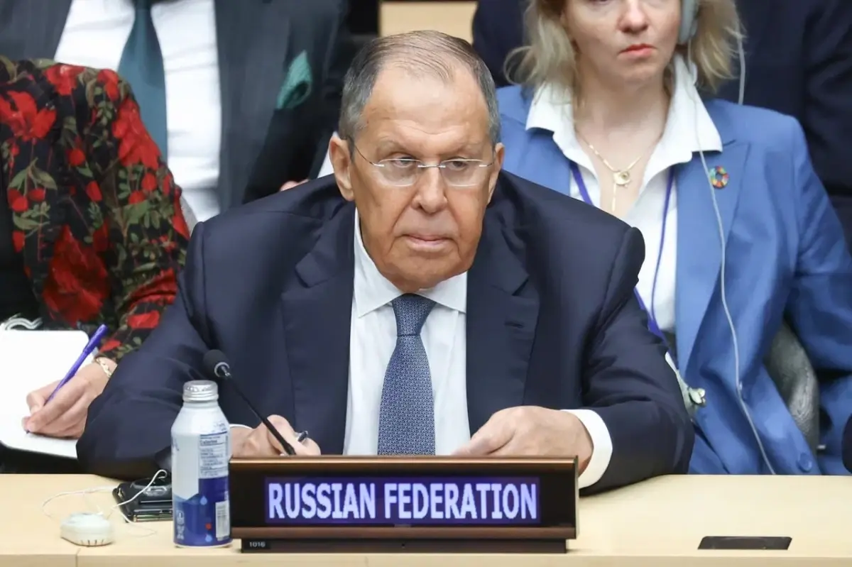 Lavrov: Gazze\'de 65 Bin Kişi Hayatını Kaybetti