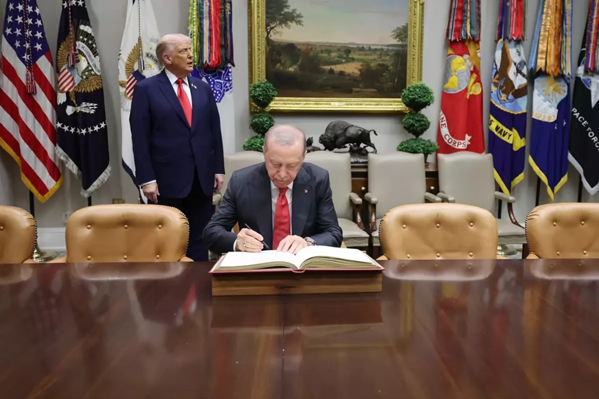 Trump\'tan Erdoğan\'a sandalye jesti