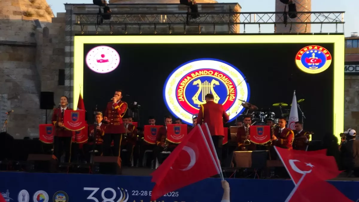Bakan Bolat\'tan Ahilik Vurgusu