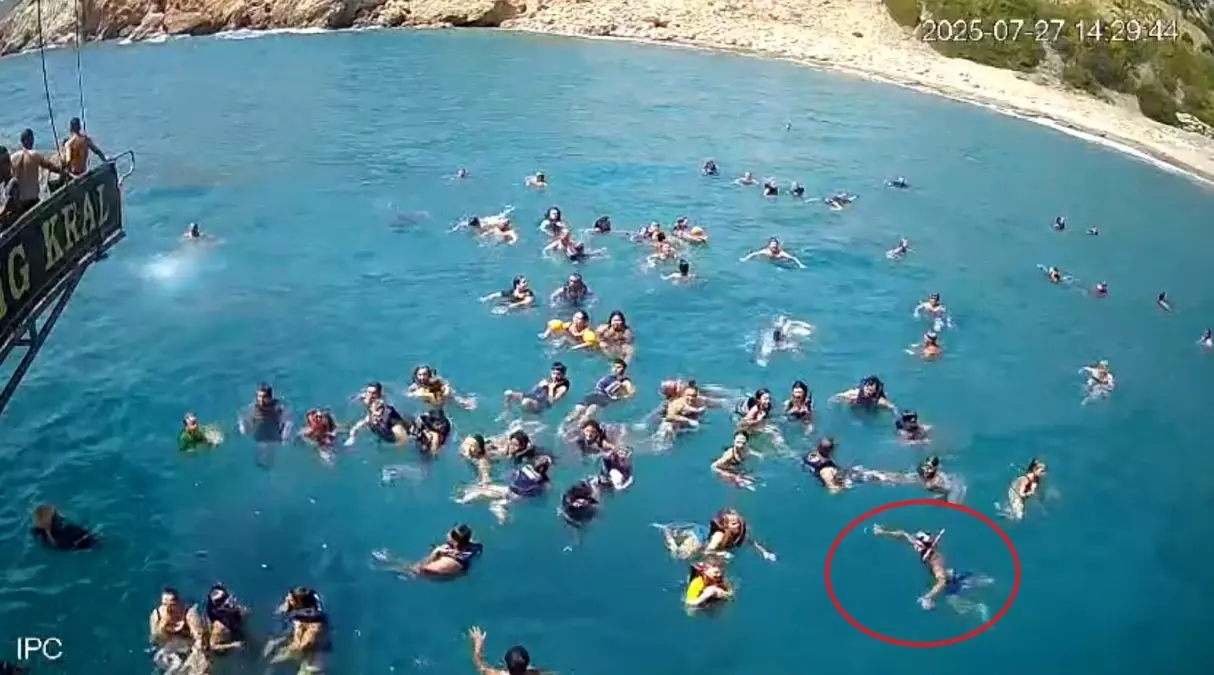 Alanya\'da İngiliz Turist Kalp Krizinden Hayatını Kaybetti