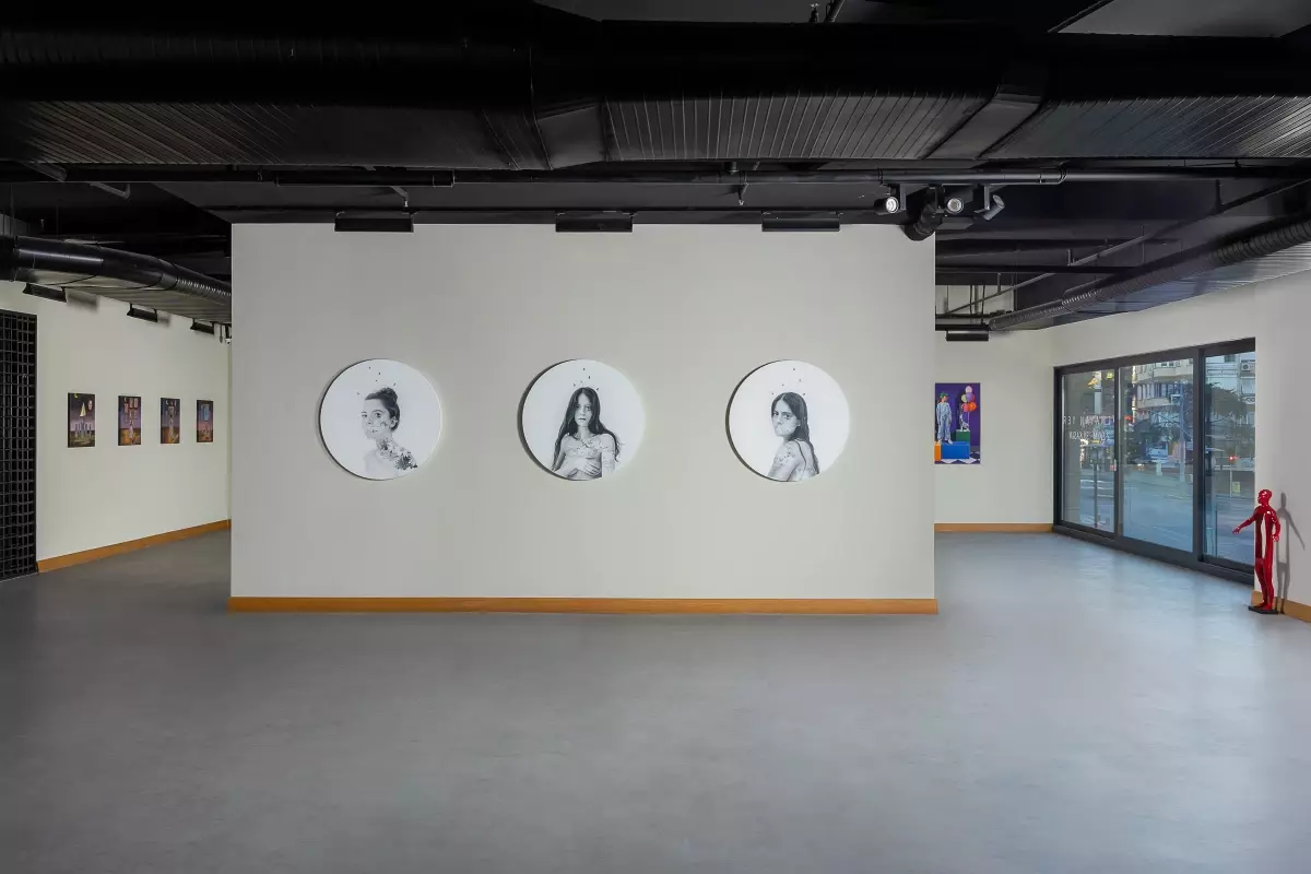 Loft Art\'ta \'Olmayan Yer\' Sergisi