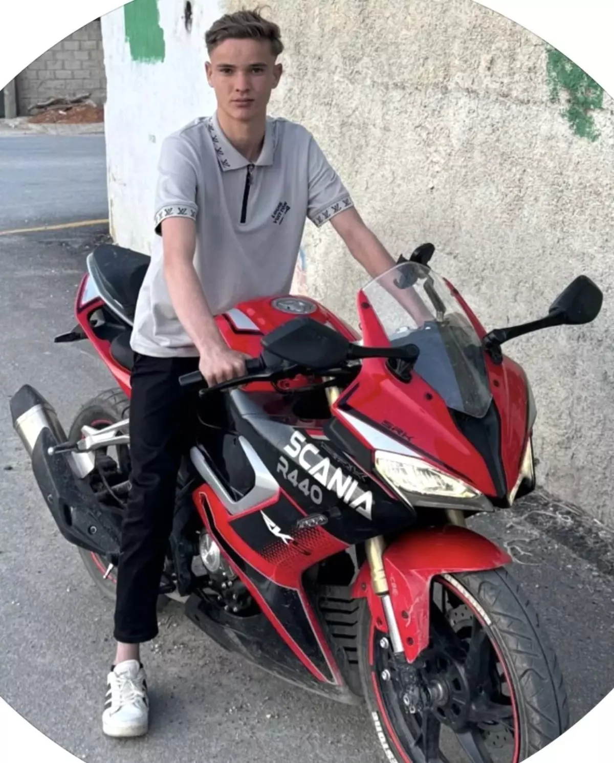Tarsus\'ta Motosiklet Kazası: Genç Hayatını Kaybetti