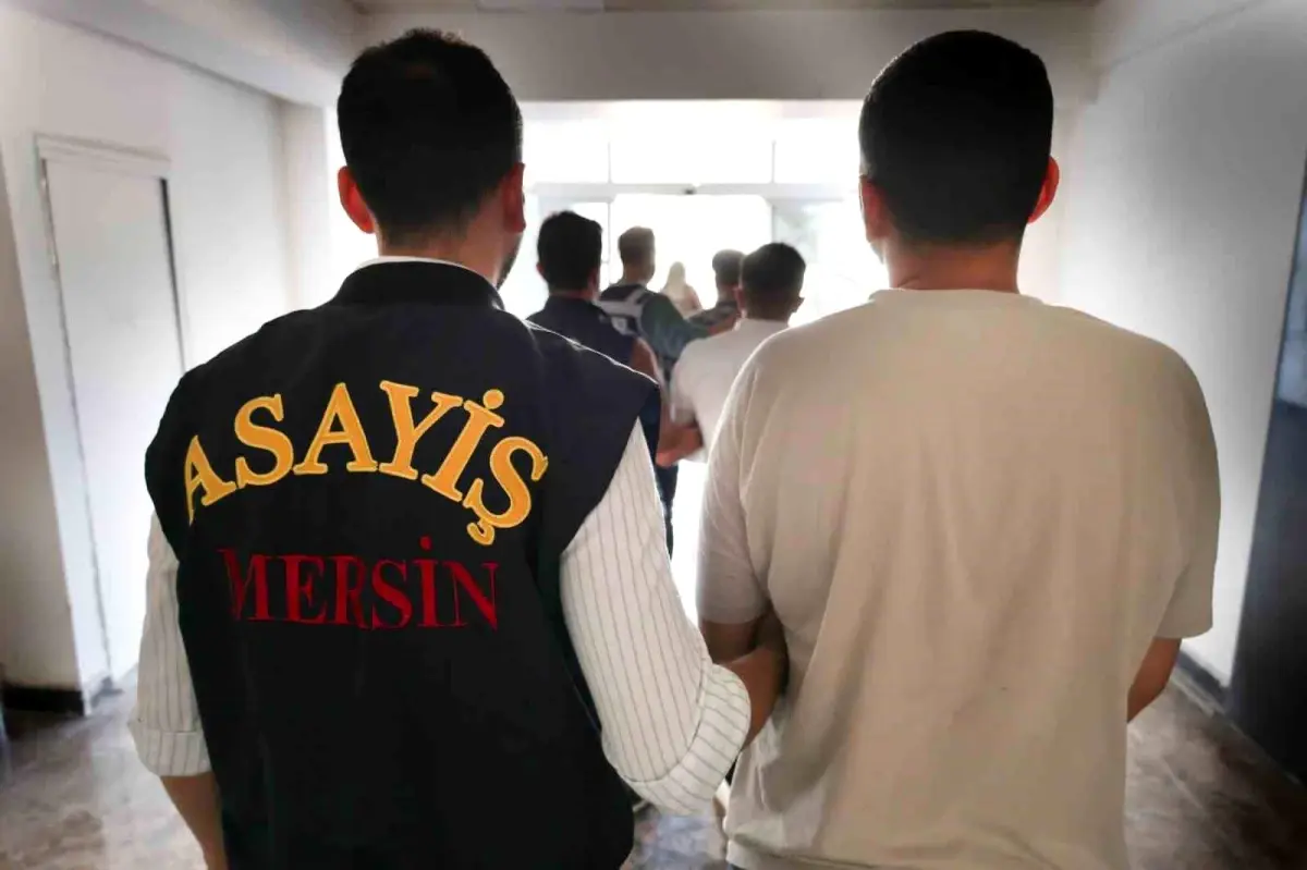 Mersin\'de Dolandırıcılık Operasyonu