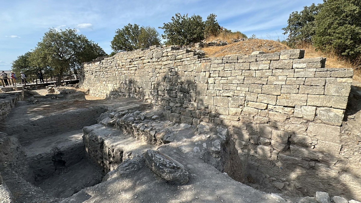 Troya\'da Şaşırtan Buluntu