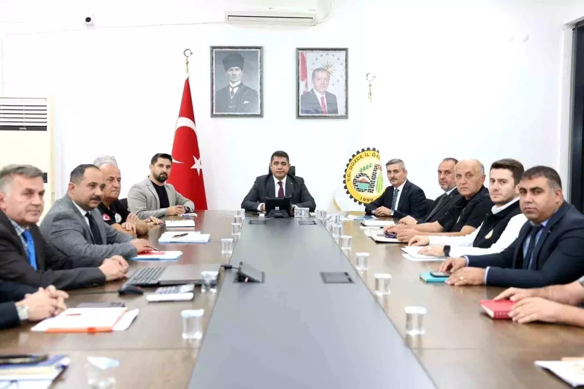 Düzce\'de 2025 Yatırımları Değerlendirildi