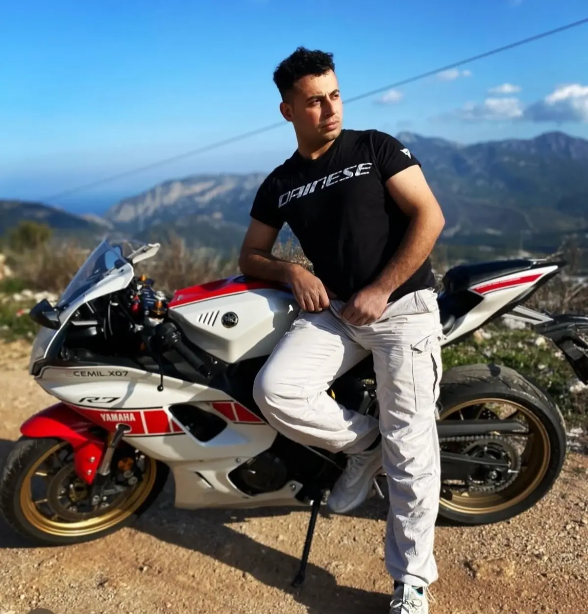 Kemer\'de Motosiklet Kazası: 1 Ölü