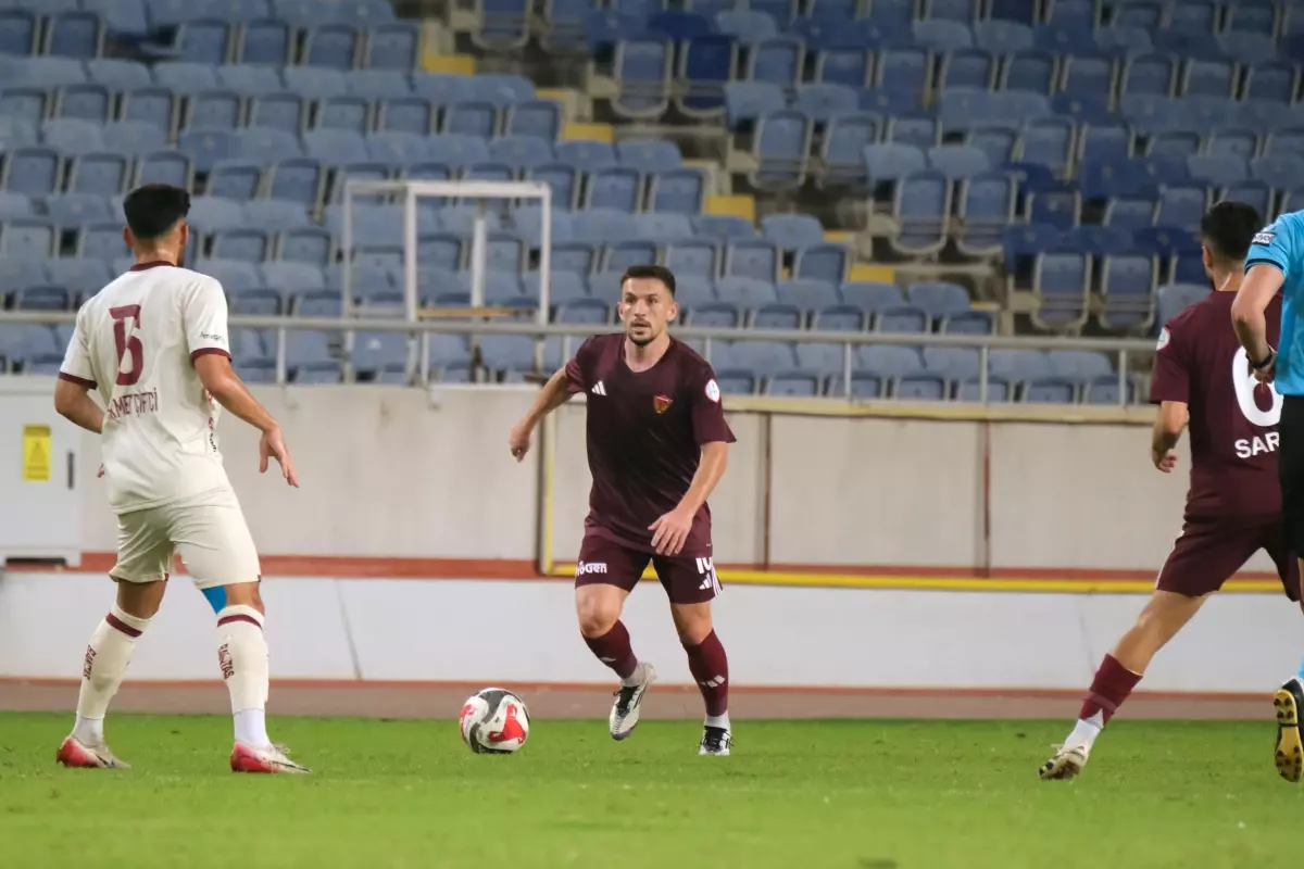 Bandırmaspor, Hatayspor\'u 3-0 Yendi