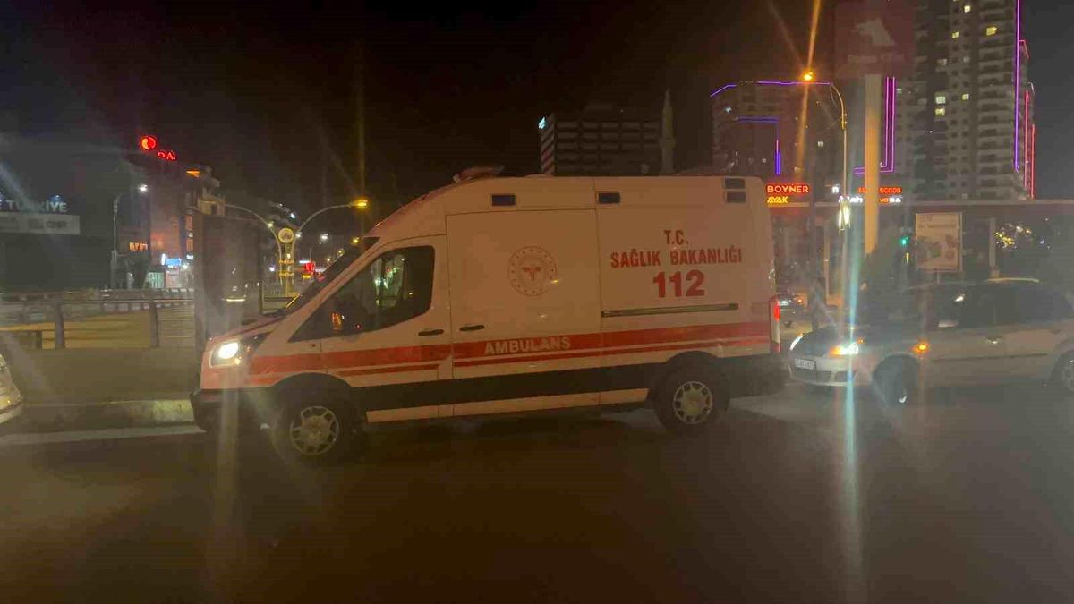 Elazığ\'da Trafik Kazası: 1 Yaralı