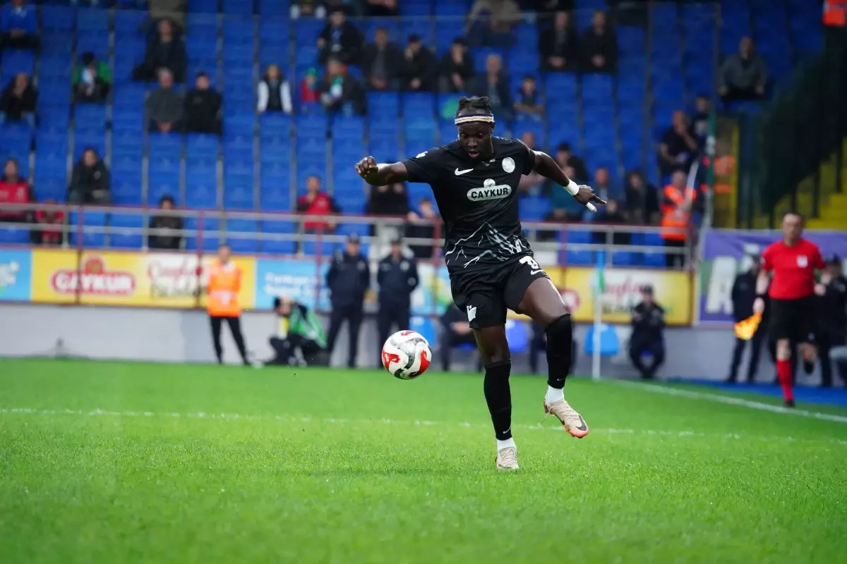 Kasımpaşa, Rizespor\'u 2-1 yendi
