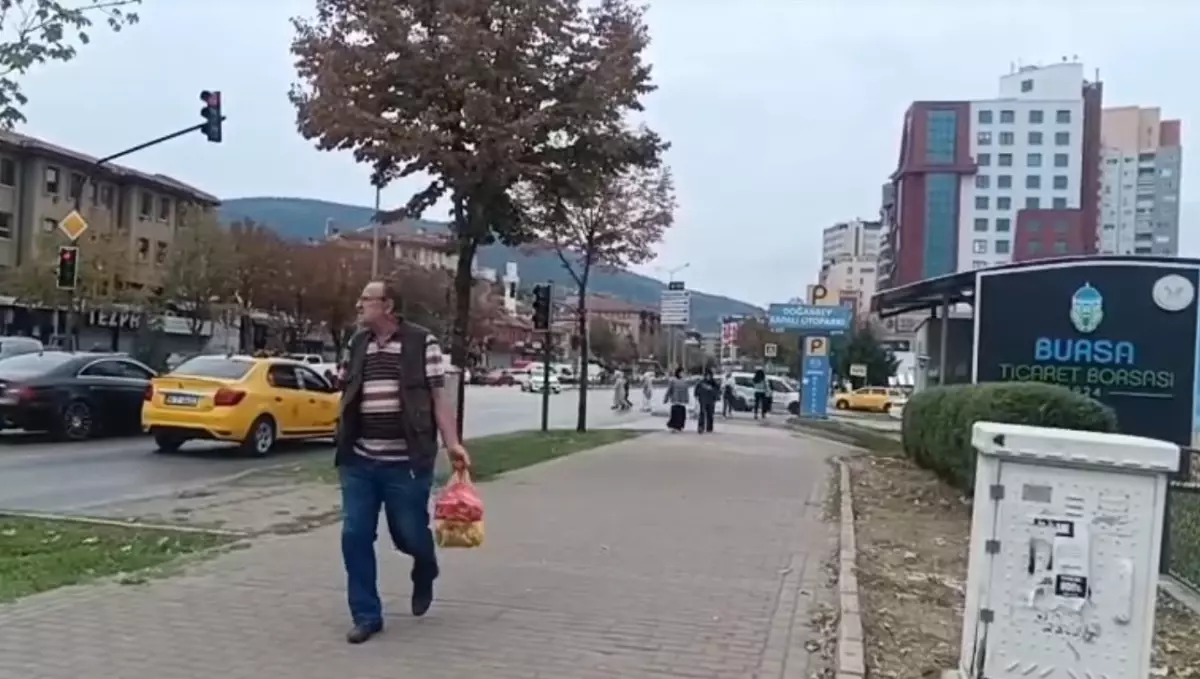 Simav\'da 5.4 Büyüklüğünde Deprem Hissedildi