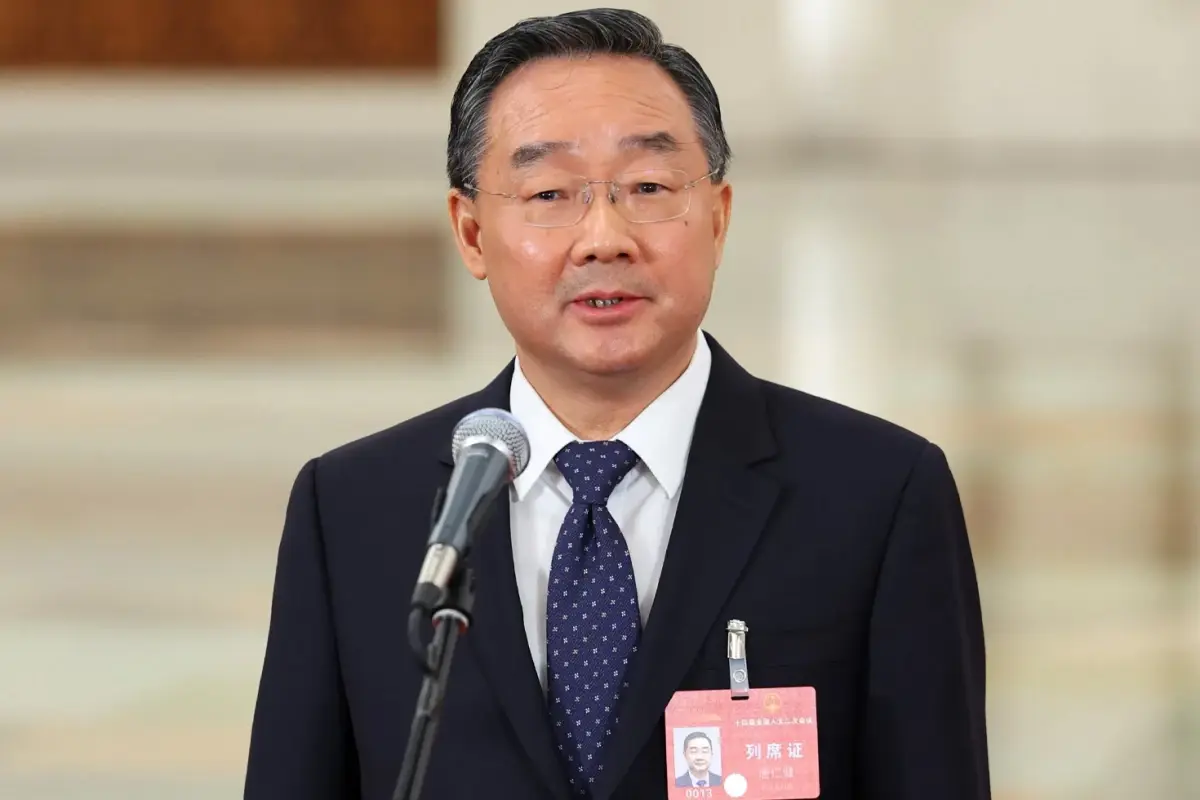 Yolsuzluk yaptığı tespit edilen eski bakan idam cezasına çarptırıldı