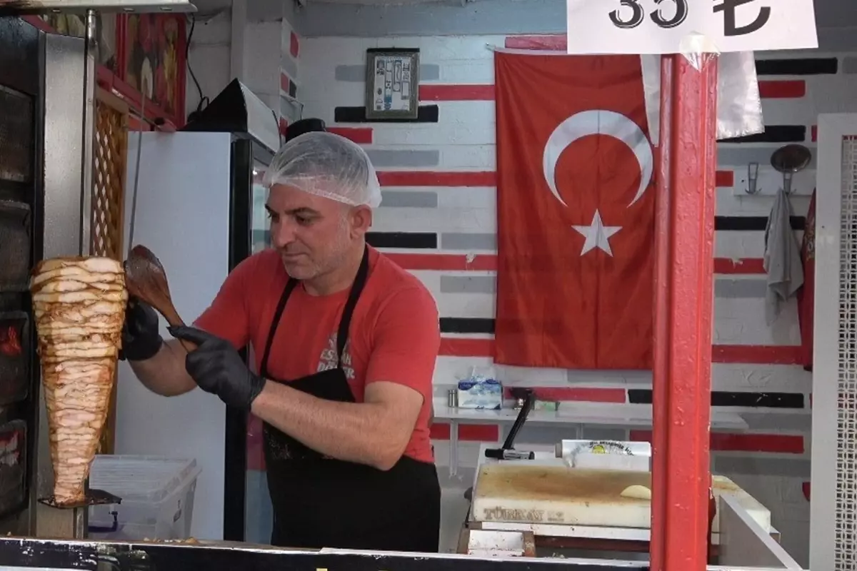 35 TL\'ye döner satan esnaf: Maliyetini bakın nasıl hesapladı