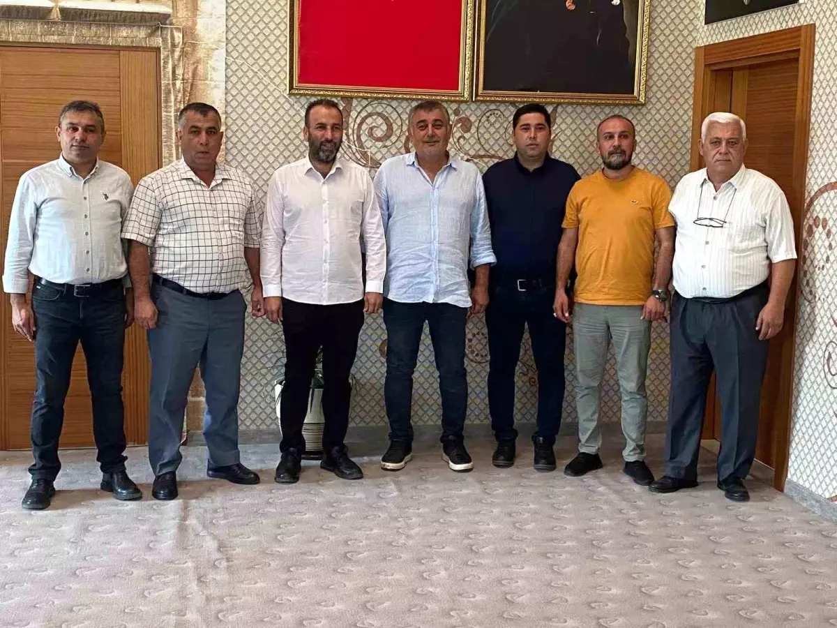 CHP Aksu\'da İstifa Dalgası Büyüyor