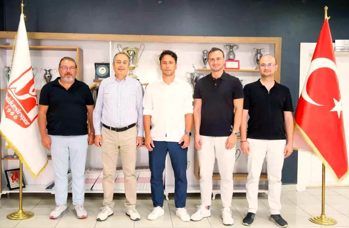 Balıkesirspor Yönetimi Olağanüstü Genel Kurul Kararı Aldı