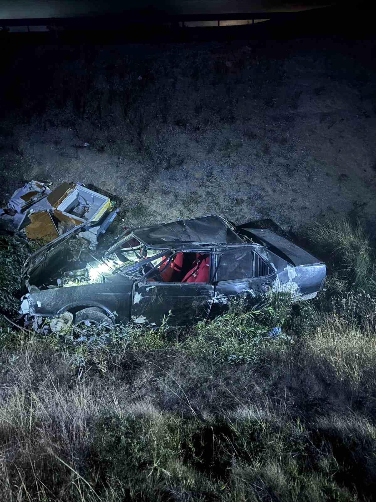 Bilecik\'te Trafik Kazası: Sürücü Yaralandı