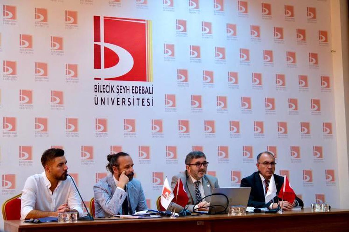 BŞEÜ\'nde Kurumsal Akreditasyon Sunumu