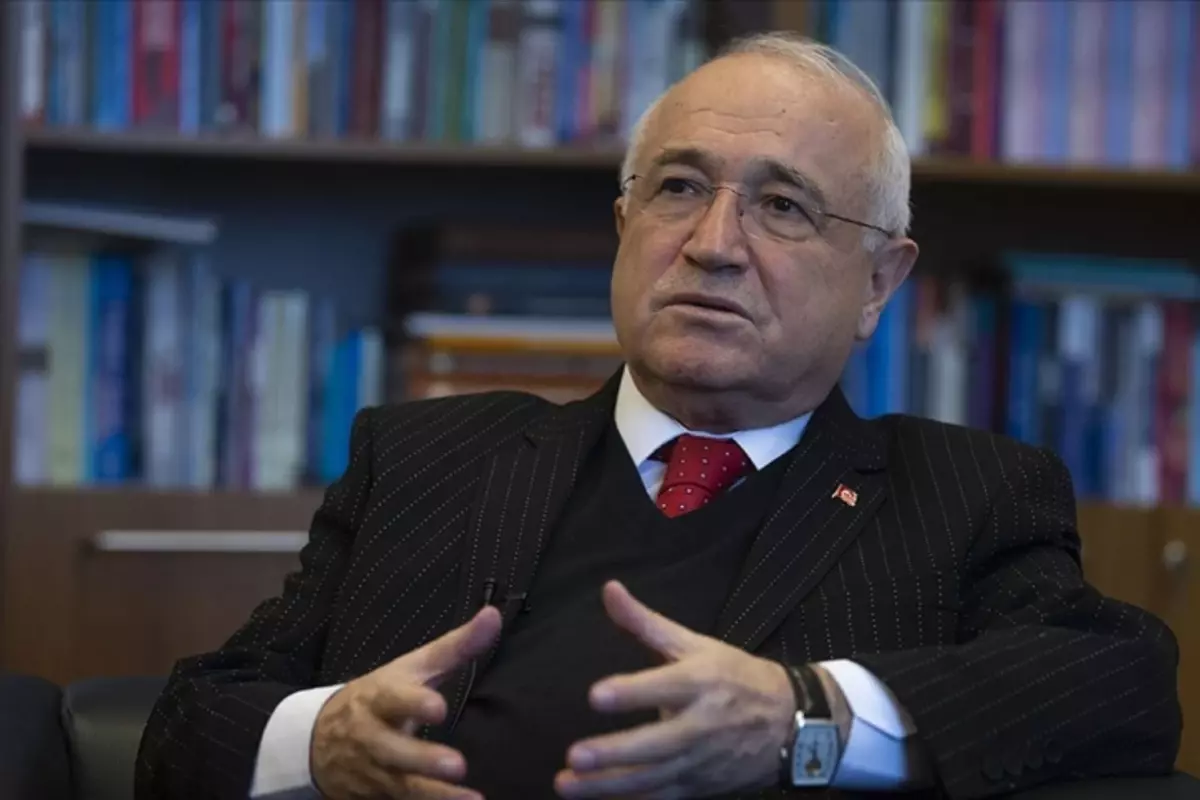 Cemil Çiçek\'ten çok konuşulacak \'\'cumhuriyet\'\' çıkışı