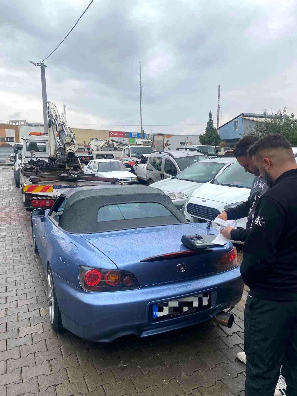 Düğün Konvoyunda Drift Yapan Sürücüye 50 Bin TL Ceza