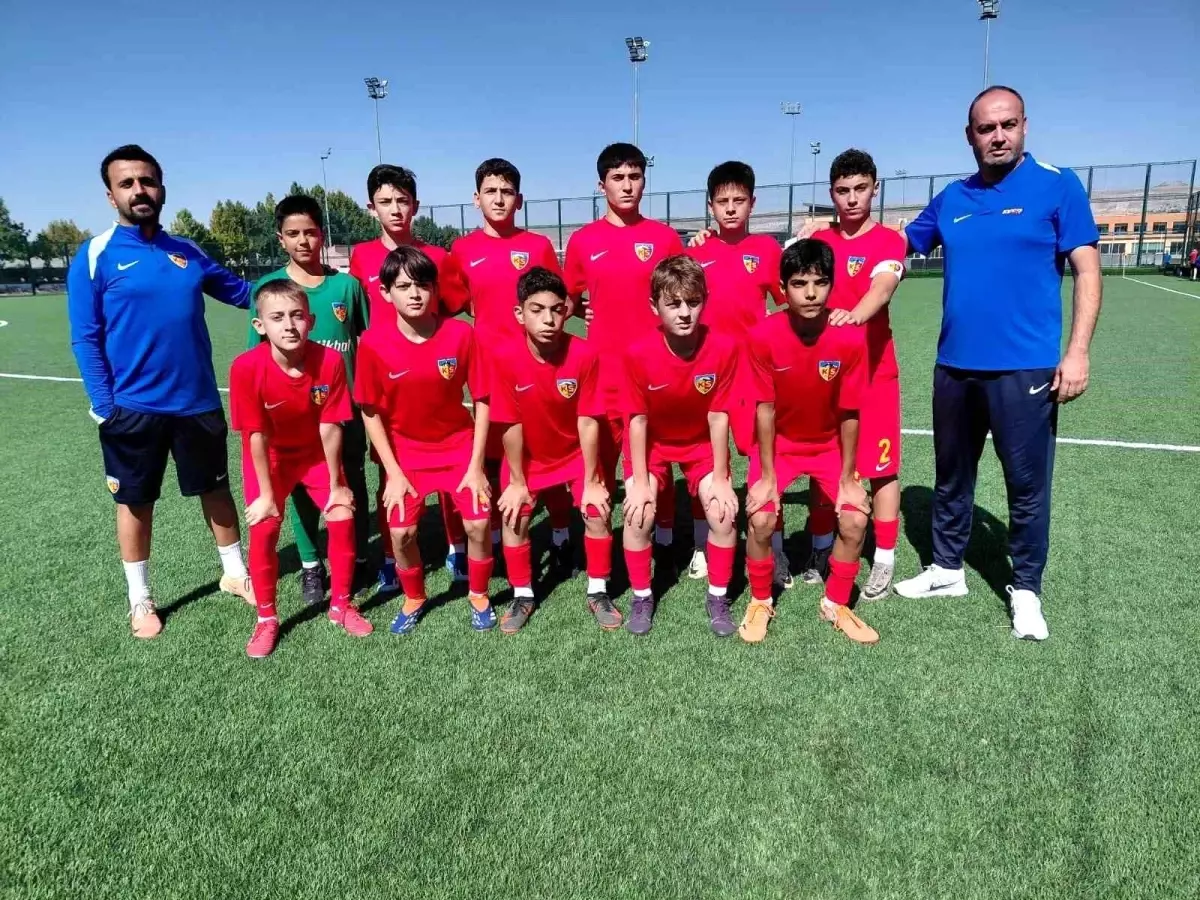 Kayserispor U-14, Çankaya\'ya 5-0 Farkla Galip