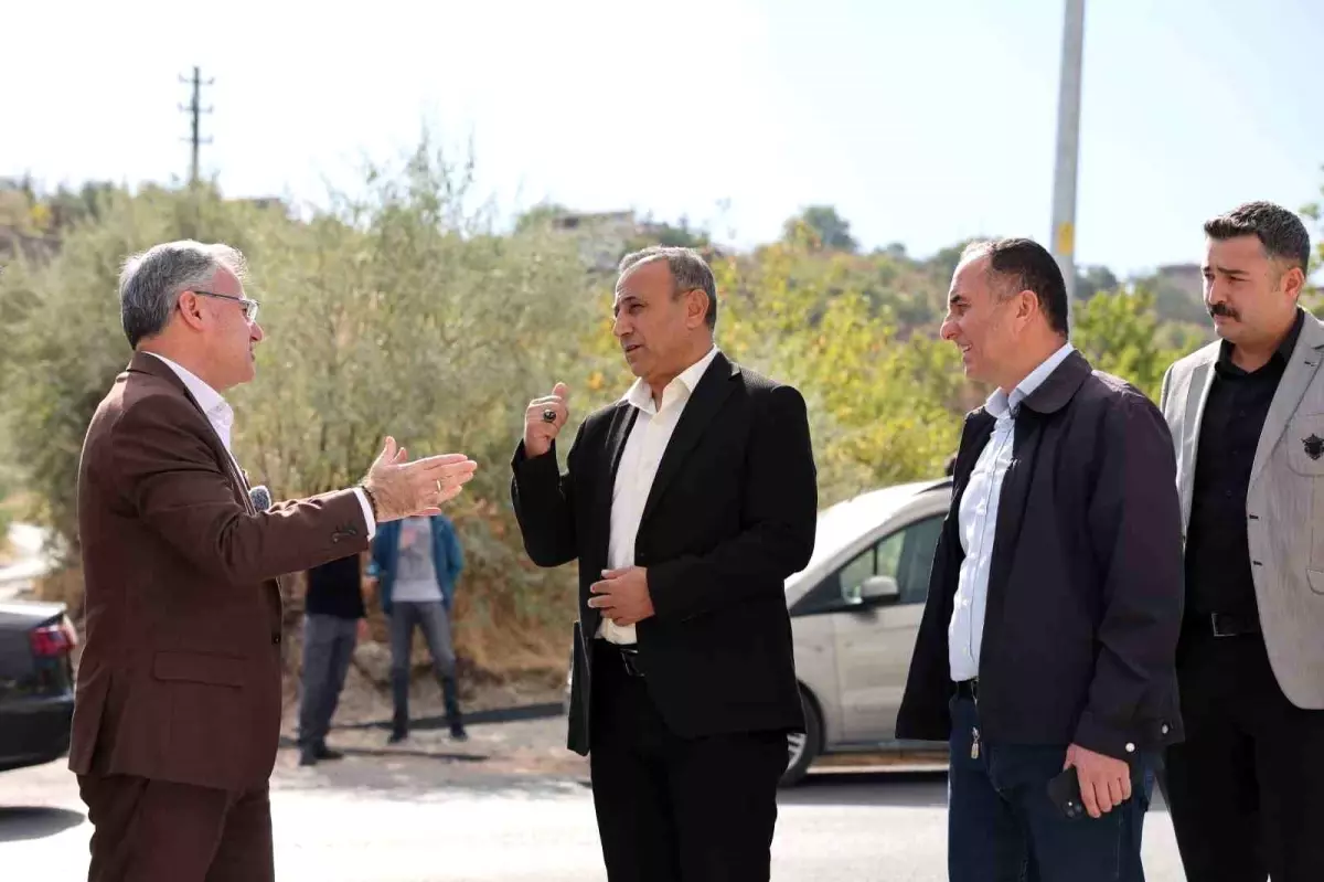 Hacılar Kayseri Caddesi\'nde Yenileme Çalışmaları Devam Ediyor