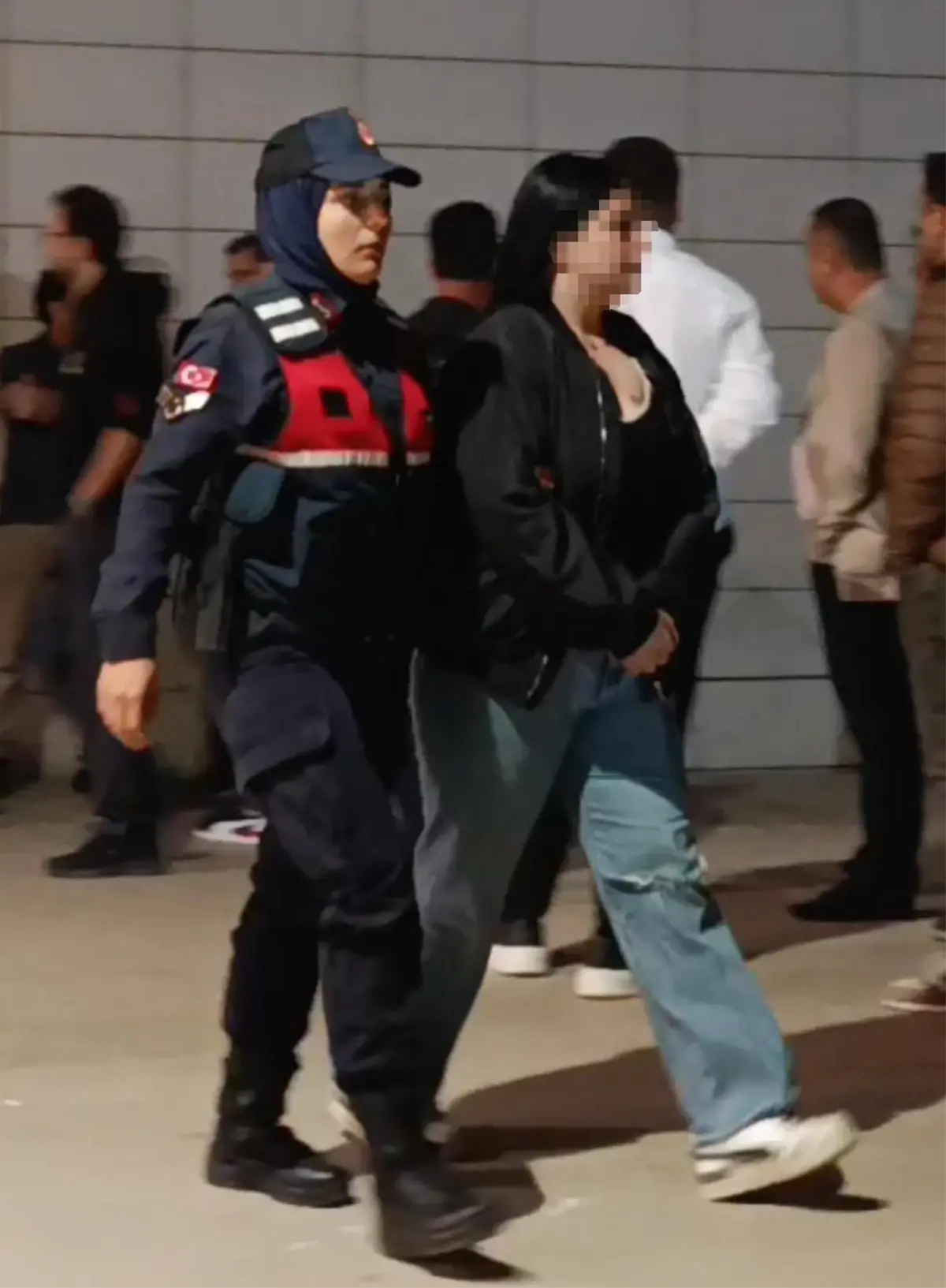 Bursa\'da 1 kişinin öldüğü silahlı kavgada 10 kişi gözaltına alındı