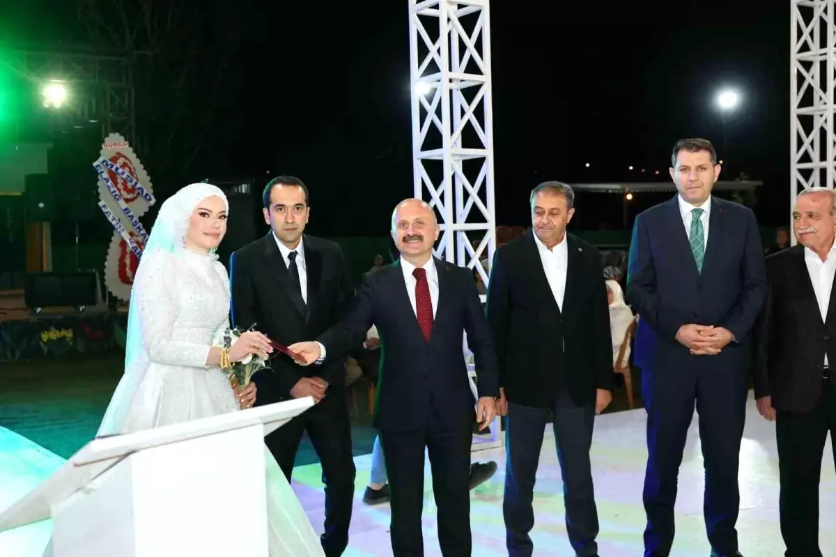 Kaymakam Abdülhamid Uyar, evlendi