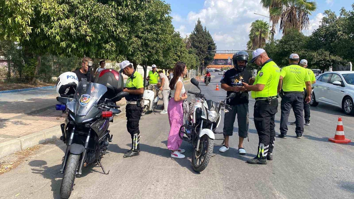 Adana\'da Motosiklet Denetimi: 456 Bin TL Ceza