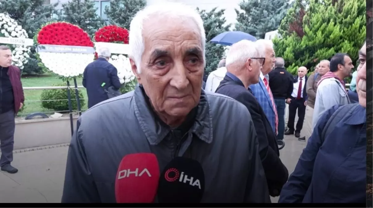 Yavuz Bülent Bakiler Son Yolculuğuna Uğurlandı