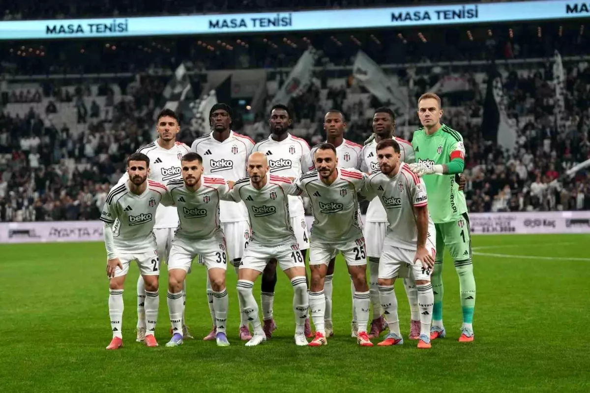 Beşiktaş Kocaelispor\'a Farklı 11 ile Çıktı