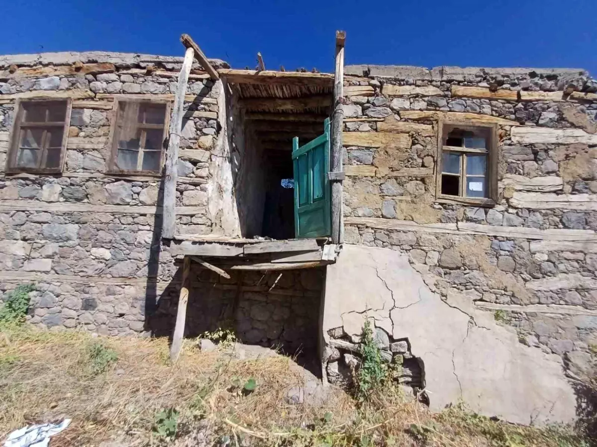 Tunceli\'de Usulsüz Hak Sahiplikleri Askıya Alındı