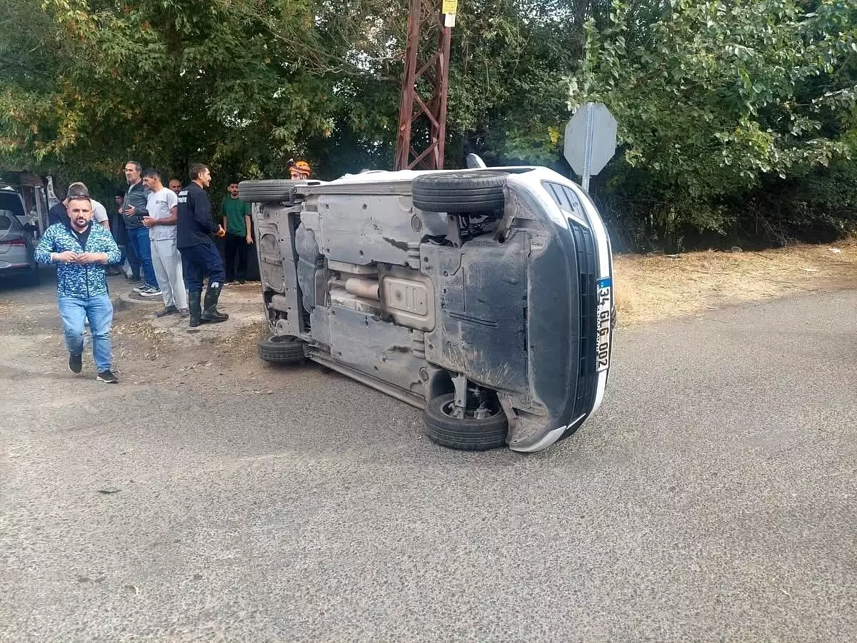 Bingöl\'de Trafik Kazası: 5 Yaralı