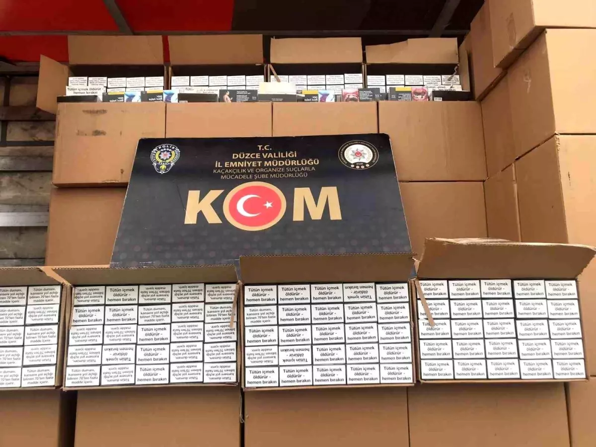 Düzce\'de 4.7 Milyon Makaron Ele Geçirildi