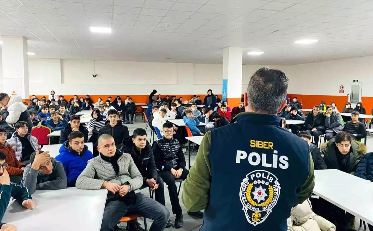 Erzurum\'da Siber Suçlarla Mücadele