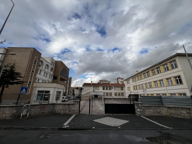 Kayseri'de Yangın Ziline Basılması Panik Yarattı