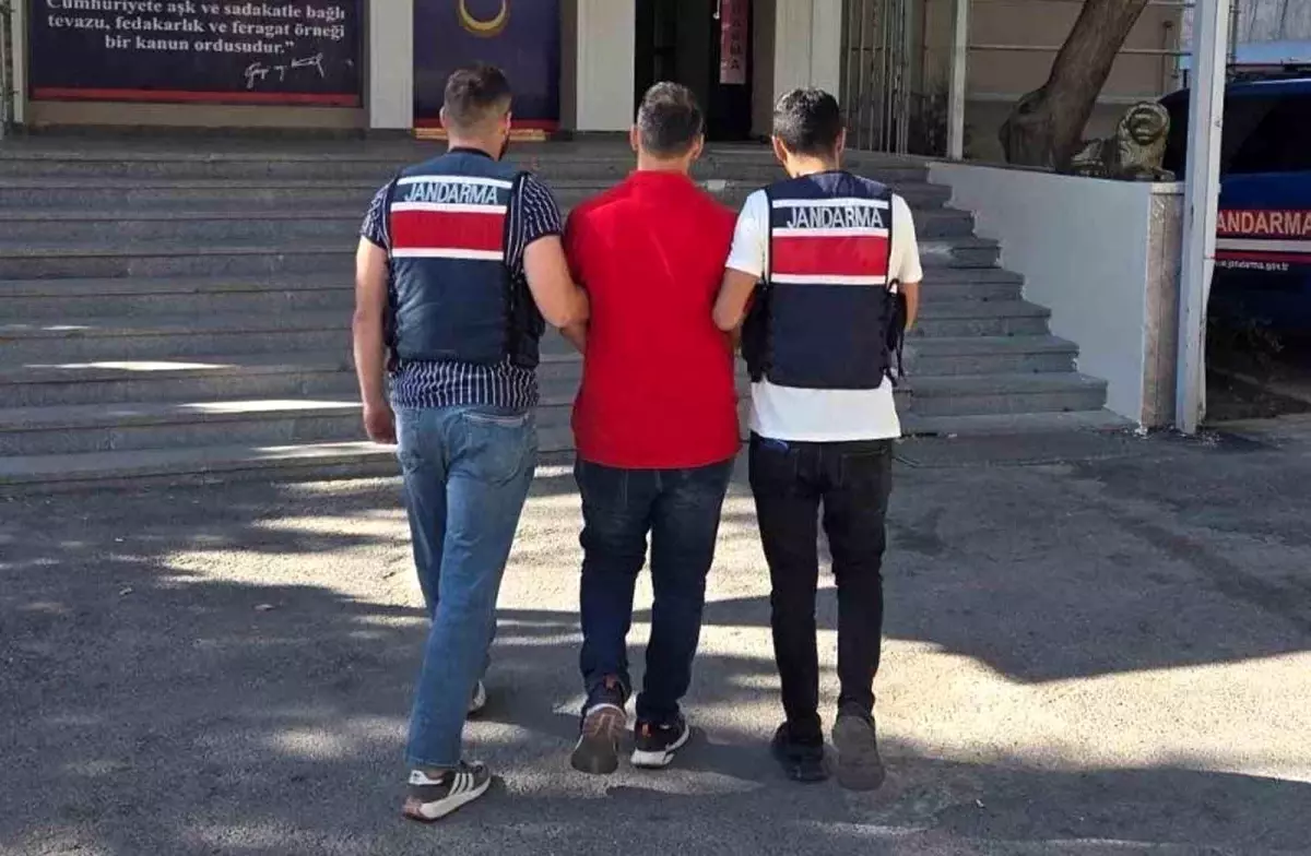 Kırıkkale\'de 3 Firari Jandarma Operasyonuyla Yakalandı