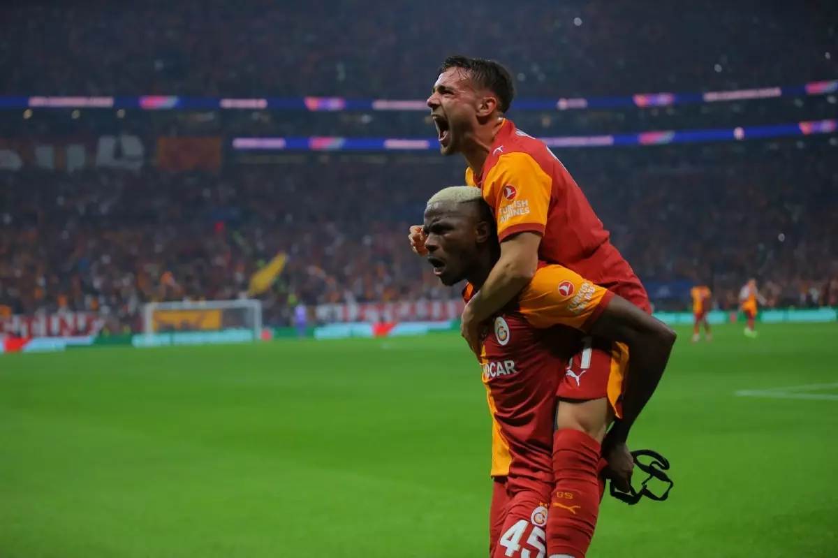 Galatasaray, Liverpool\'u 1-0 Önde Bitirdi