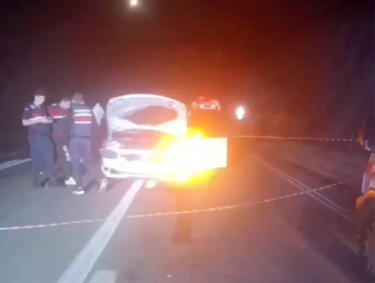 Mersin\'de Trafik Kazası: 1 Ölü, 1 Yaralı