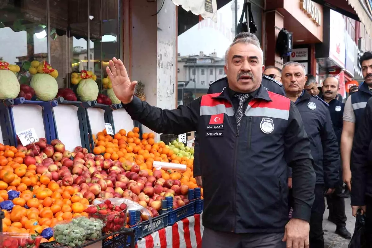 Sivas\'ta Kaldırım İstihkâli Denetimleri: 12 Market Hakkında İşlem Yapıldı