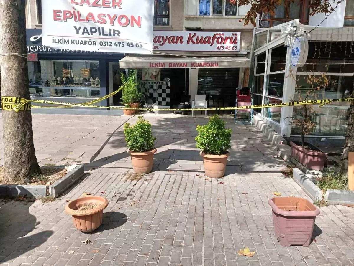 Ankara\'da Kuaföre Pompalı Tüfekli Saldırı