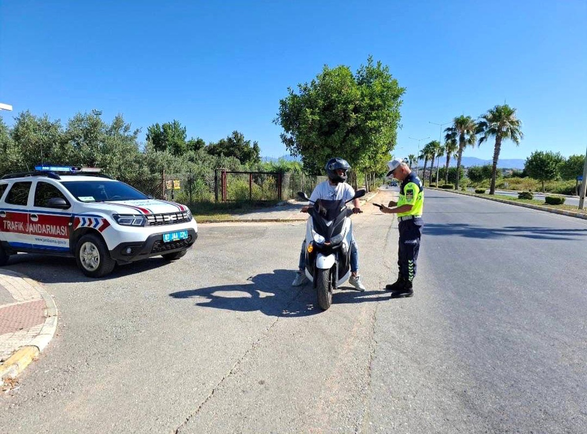 Antalya\'da Motosiklet Denetimi